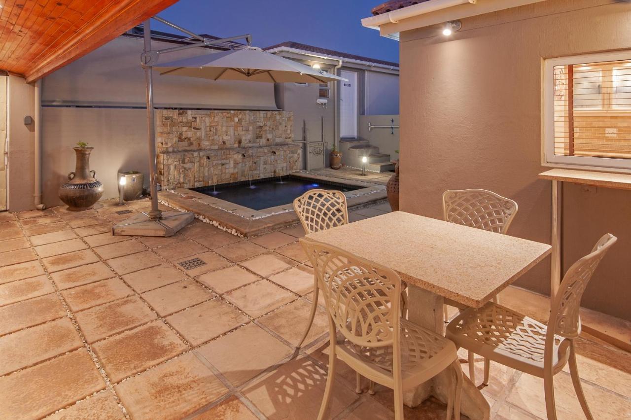 Hermanus Haven, Entire Home, On The Sea, Private Pool, Secure Exterior photo