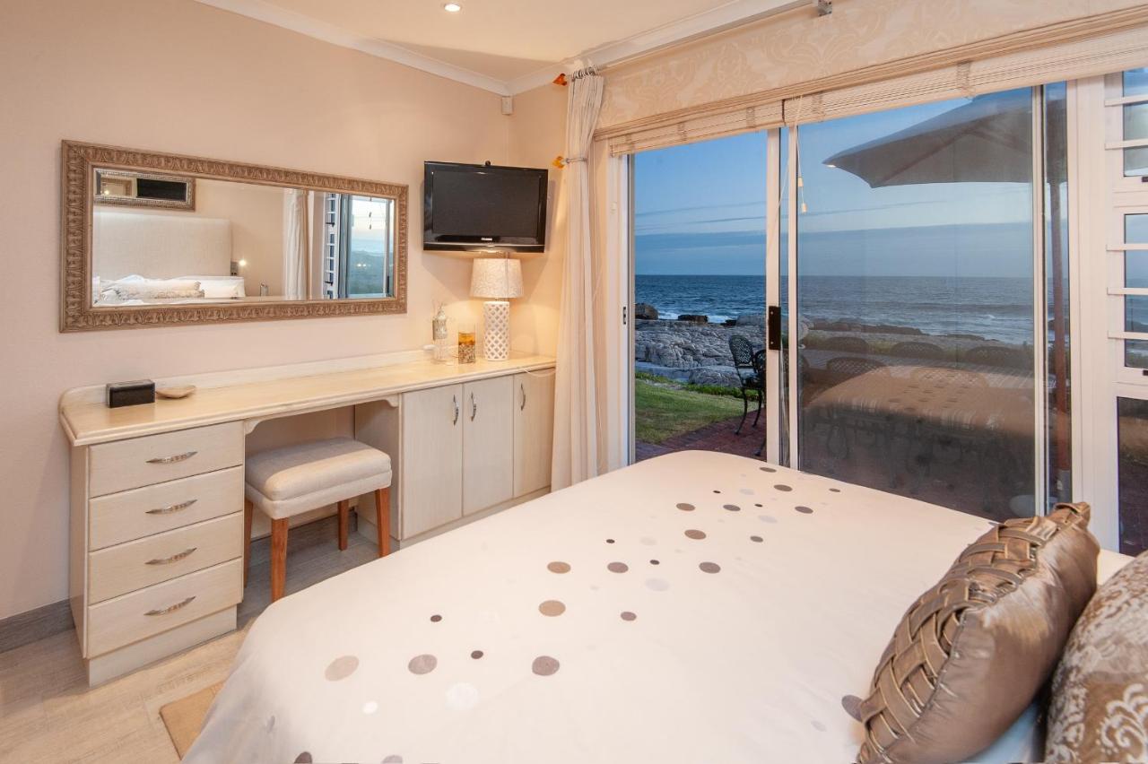 Hermanus Haven, Entire Home, On The Sea, Private Pool, Secure Exterior photo