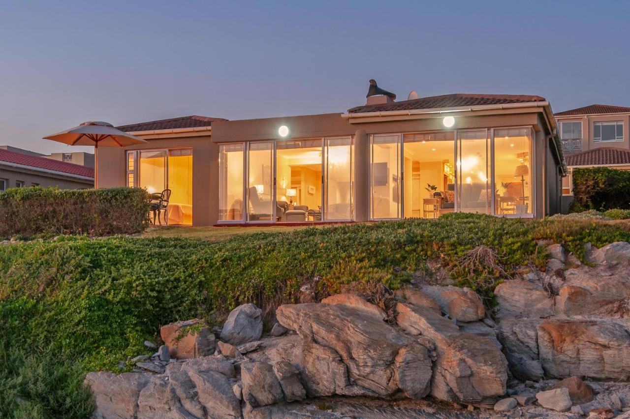 Hermanus Haven, Entire Home, On The Sea, Private Pool, Secure Exterior photo